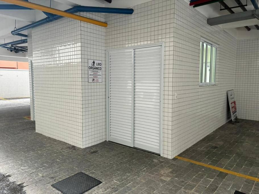Studio Moderno 1 Quadra Da Praia Santos  Ngoại thất bức ảnh